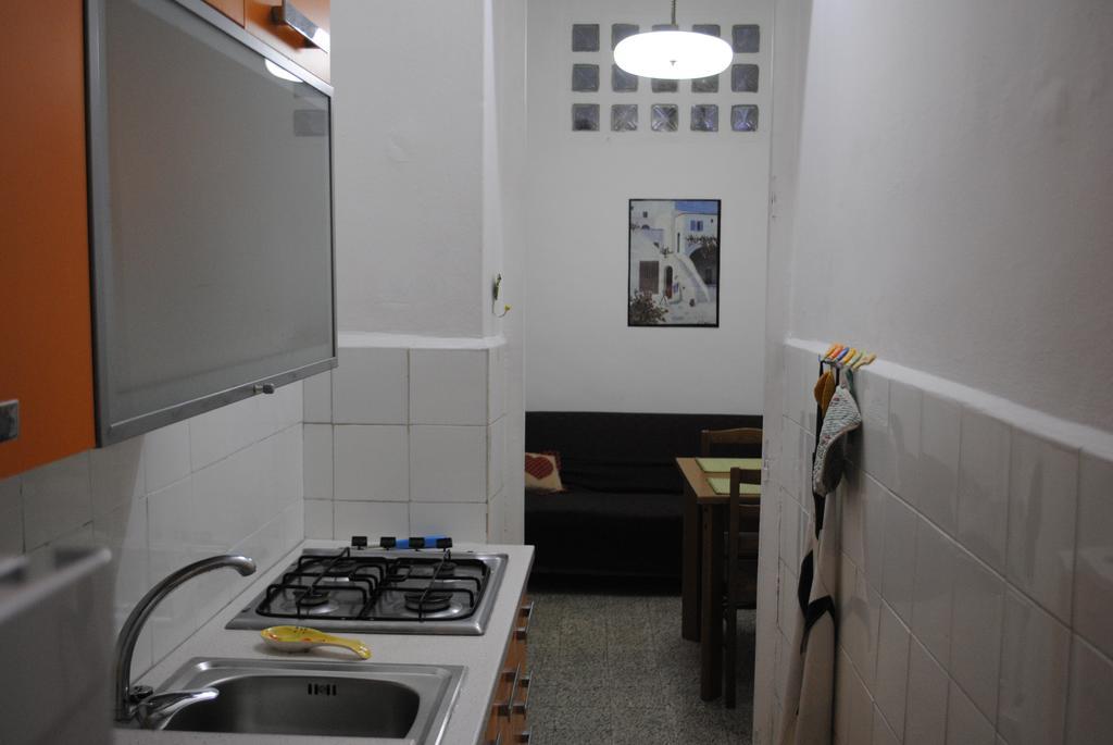 Trivani Perez Apartman Palermo Szoba fotó